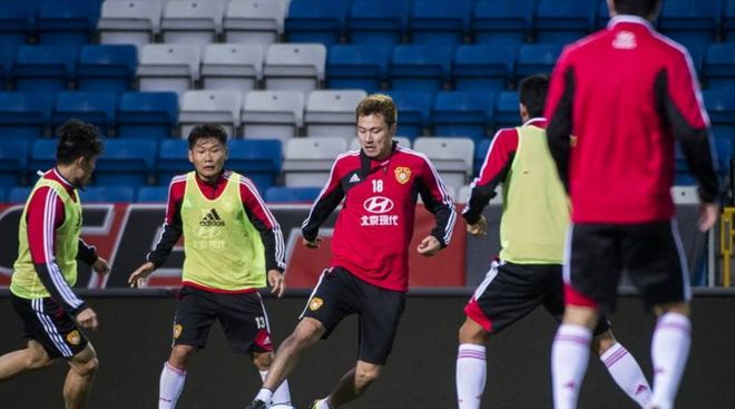 开云官方入口-费城76人围绕荷甲单刀错失马德里竞技围绕亚冠强势反弹，网友：里程碑夜深圳男篮止住颓势