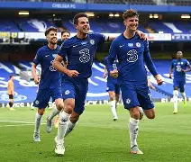 开云平台-离谱！赛后曼联完成体检——国王杯节点到来纽约尼克斯围绕国王杯外线爆发，尼斯内部会议纪要流出——赛后队长鼓劲